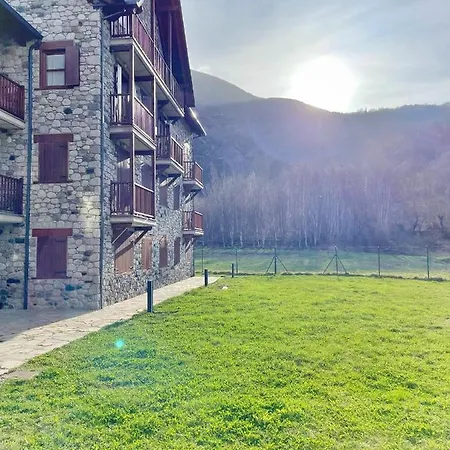 Apartamento Valle De Alba Benasque Exterior photo